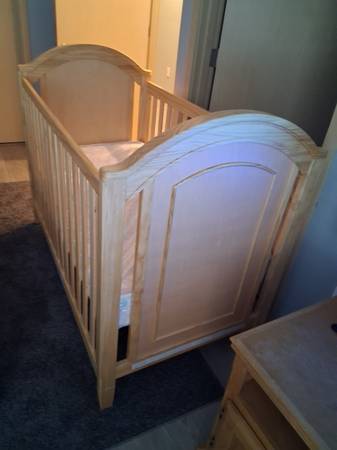 Crib with mattress Brand new still in box - $150 (Everett)63444089692291123