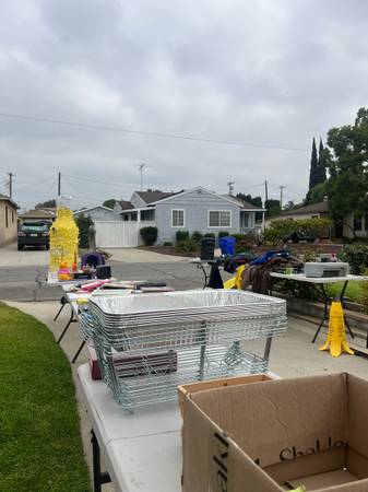 YARD SALE 1