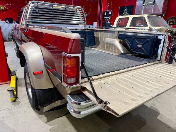 1991 dodge w350 diesel - $37,500 (Wenatchee)63470890862083124
