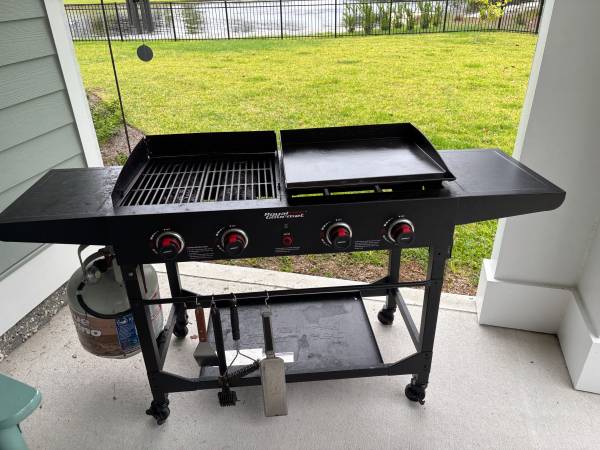 Grill - Griddle BBQ Pit - Royal Gourmet 1