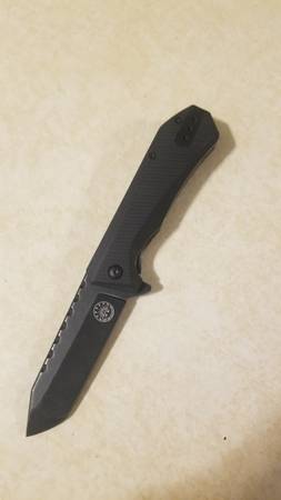 Off-Grid Viper knife 1