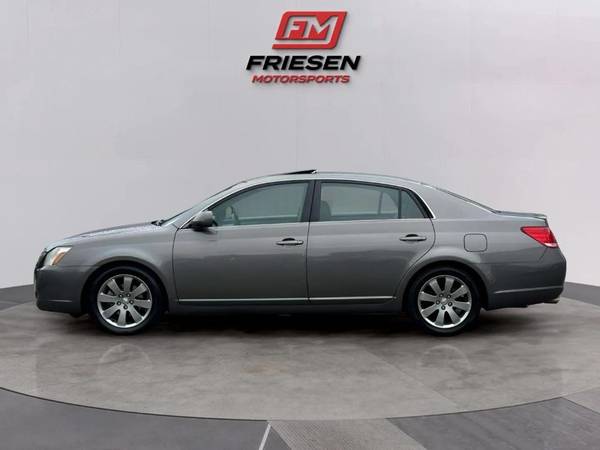 2005 Toyota Avalon Touring Sedan - $5,999 (Friesen Motorsports)63474299784321123