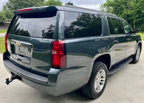 2020 Chevrolet Suburban 4WD - $24,995 (Indianapolis)63621991251971123