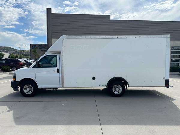 2021 Chevrolet Express 3500 159 IN WB Cutaway - $15,950 (Castle Rock)63612636908673124