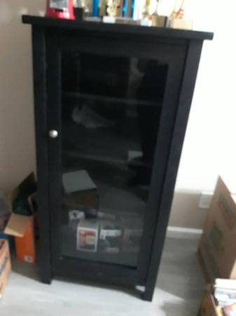 +++++++ELEGANT TROPHY CASE CABINET+++++++OBO 1