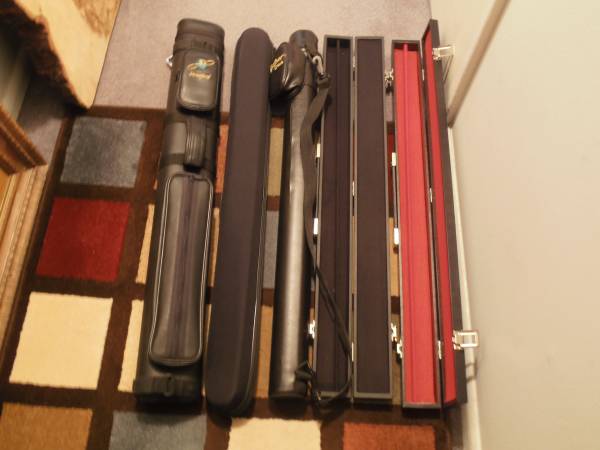SEVERAL CUE STICK CASES 1