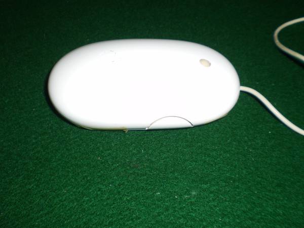 Apple A1152 Mighty Mouse USB Wired Mouse 1