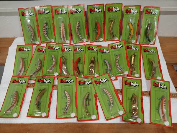 25 lures Helin Flatfish, U20 new old stock sealed 1