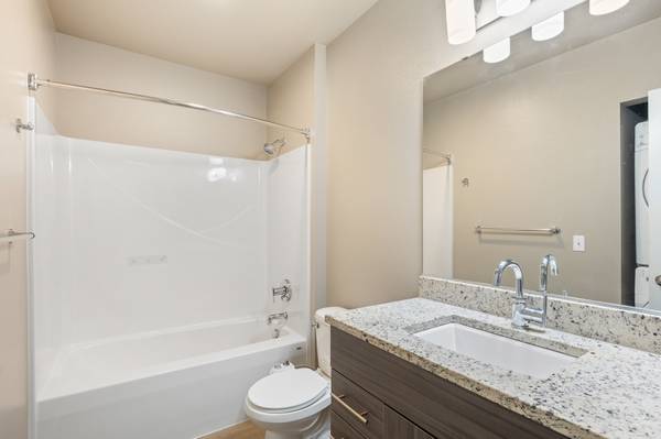 $2,295 / 1br - 564ft2 - ¡Oferta especial de 2 meses gratis! (Seattle, Capitol Hill)63852481617921124