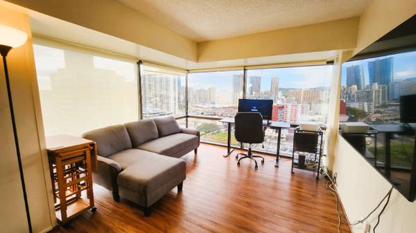 $2150.00 / 1br - Modern 1 Bed Condo in Honolulu - $2150/mo (long term)63686709283969120