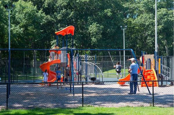 $1,966 / 1br - 580ft2 - Dog park, Amenity center - membership access only*, Airbnb-friendly (Norwood)63996257982978121