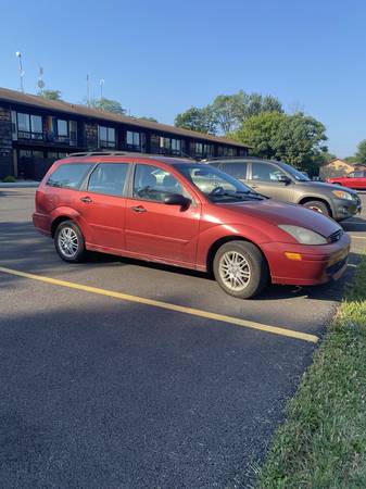2004 Ford Focus hatchback for sale Does Not Drive 1