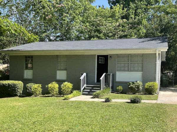 $1,200 / 3br - 1100ft2 - A Canvas For Your Dream (Atlanta)63964127025538120