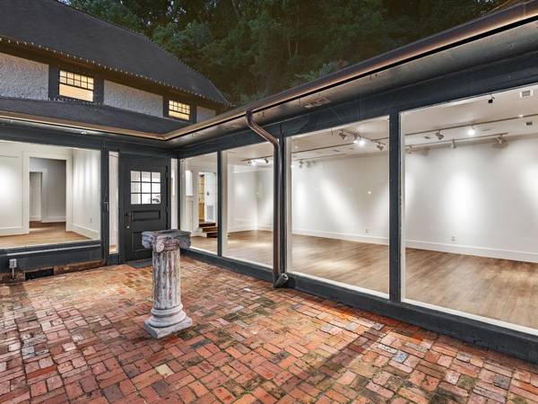 $5,400 / 2166ft2 - Biltmore Village Highway Visibility (Biltmore Village)64029206531457124