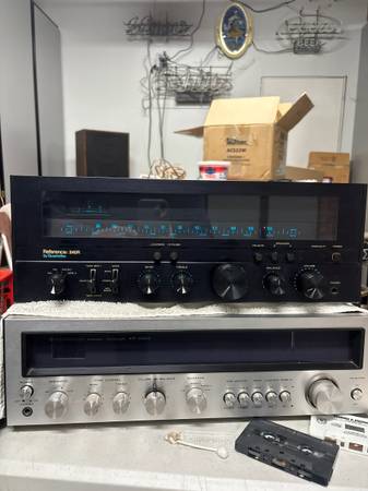 Reference by Quadraflex 240R Stereo Receiver 1