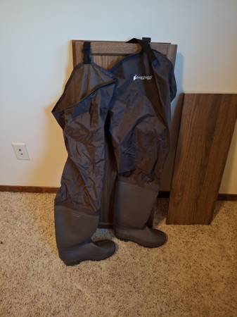 Thigh-high waders, size 11 1