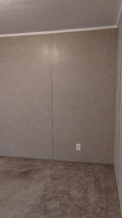$750 / 2br - 825ft2 - Looking for a Roommate (Whiting, NJ)64053873186562124