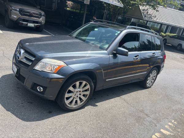 2011 Mercedes-Benz GLK 350 4MATIC Título Limpio – 120 mil millas - $7,900 (Redmond - $7,900 (Redmond)63617141260931122