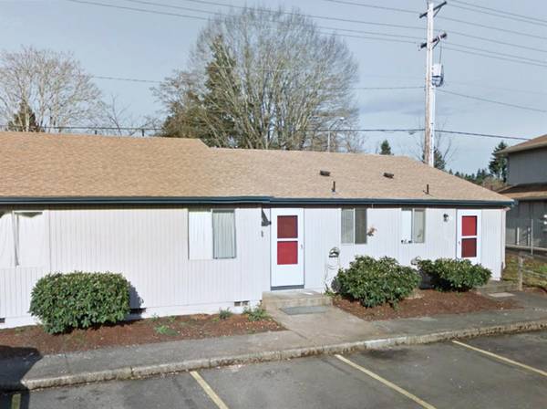 $1,300 / 2br - Amigable con gatos 2 habitaciones - Conexión para lavadora/secadora y rincón para desayunar, pisos mejorados (Salem en Browning Ave)63660461306881121