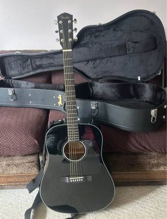 Fender CD-60 guitar and Fender case - $250 (Little Rock)63471310458753123