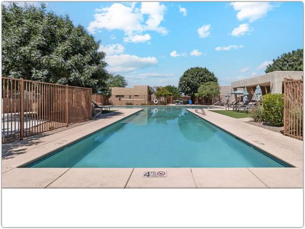 $1,550 / 1br - 635ft2 - ¡Mucho espacio para llamarlo suyo! ¡Techos de 10'! ¡Hermoso vecindario! (Tucson - Cerca de Thornydale Plaza)63674996614273120