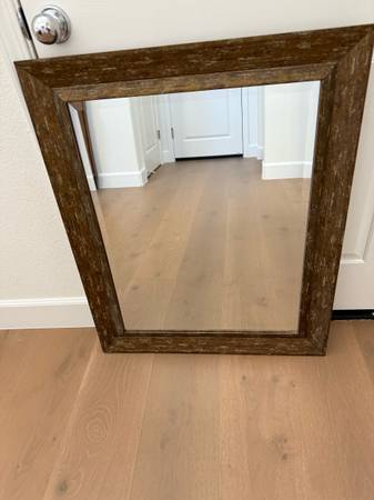 Beautiful wood framed mirror 1