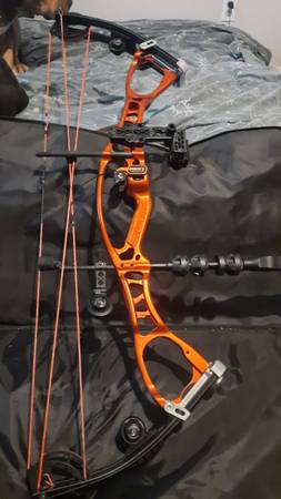 Hoyt alpha elite 1