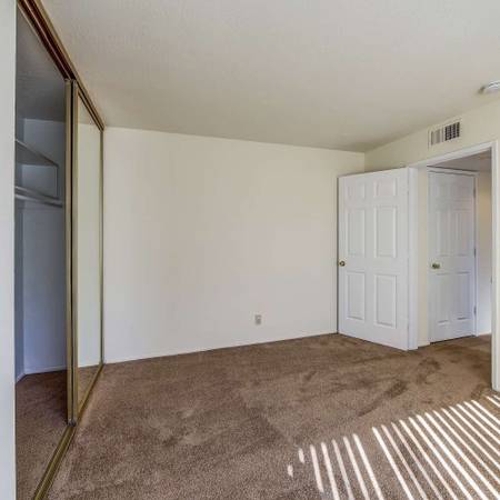 $2,582 / 1br - 778ft2 - Dishwasher, On-Site Management, Private Patio (daly city)63933766924419122