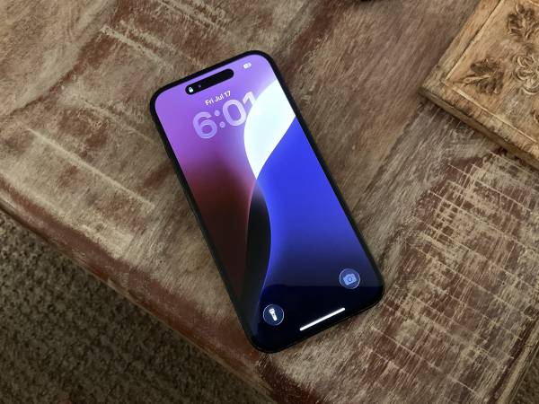 iPhone 16 128G unlockedmin excellent condition 1