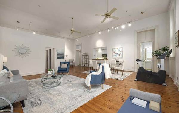 $1,100 / 1br - 1250ft2 - Fabulous 1bed/1bath with 1250sq/ft of large space. (Adams Morgan)64040028891266122