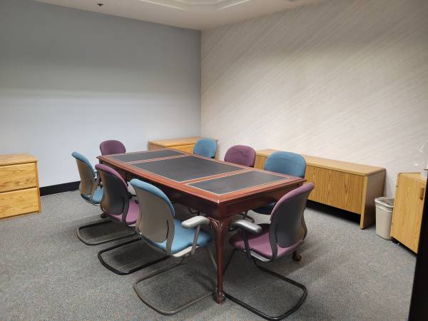 $650 / 200ft2 - FULL SERVICE PRIVATE OFFICE WITH FREE INTERNET & SHARED CONF ROOMM (fremont / union city / newark)64151618698882122