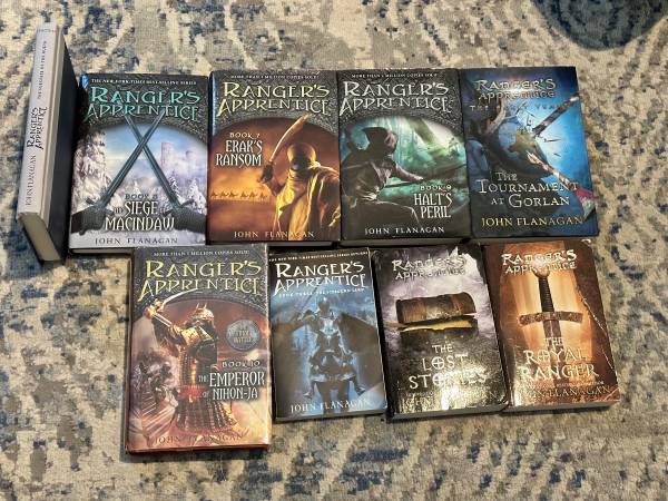 John Flanagan Ranger's Apprentice Book Lot 1