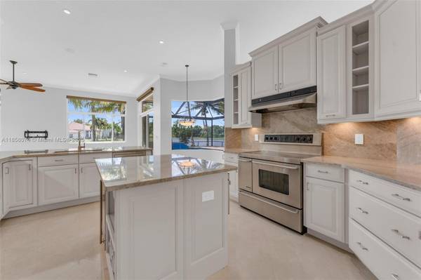 $10,500 / 5br - Stunning panoramic view of the lake (2715 Edgewater Ct)63906442464642124