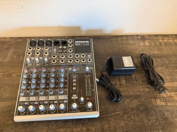 Mackie 802-VLZ3 8 Channel Audio Mixer