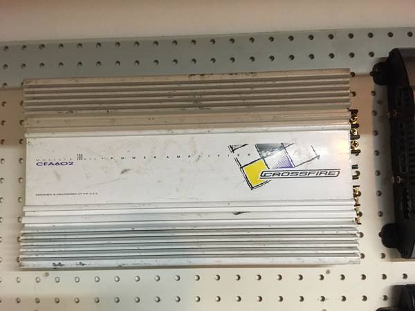 MOSFET CFA-602 CROSSFIRE 300 WATT CAR POWER AMP 1