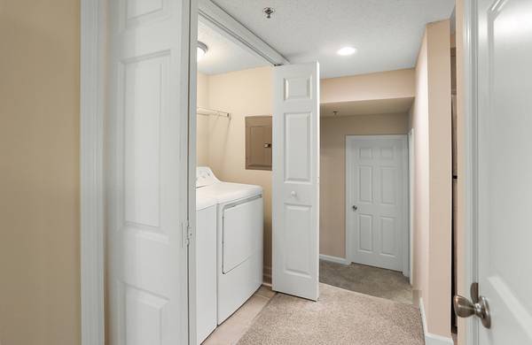 $1,750 / 2br - 1110ft2 - Two Bedroom Available Now!  Move-In Ready! (Kenner)63903539409026124