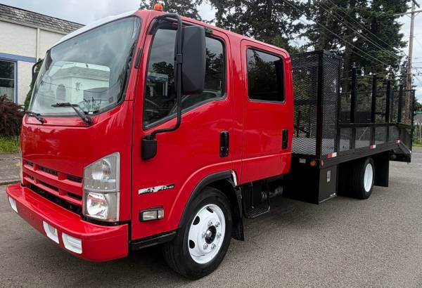 2009 Isuzu npr crew cab