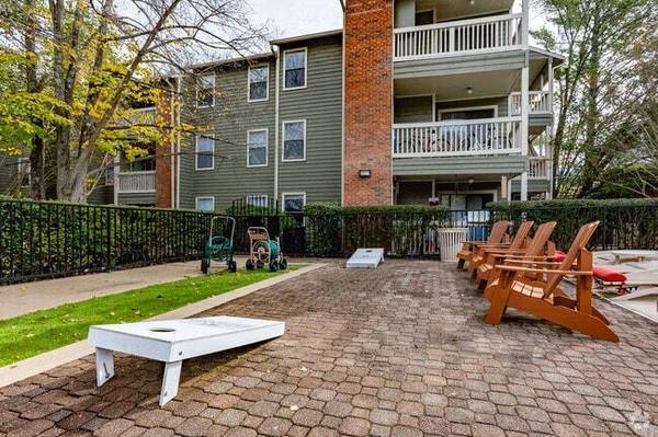 $1,634 / 2br - 1101ft2 - Despensa empotrada, Armarios extragrandes, Piso con grano de madera falsa (Hermitage Tennessee)63673234034049122