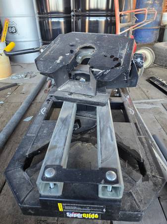 ★ PullRite SuperGlide 5th Wheel Hitch - PUL93RR 1