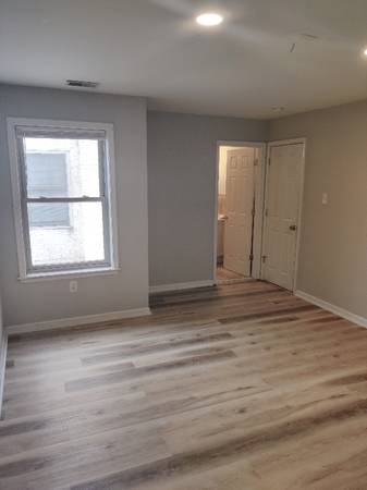 $735.00 / 1br - Room with Private bathroom $73563666762143361123