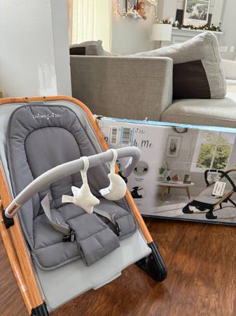 2-in-1 Baby Rocker & Stationary Seat – Gray (New) 1