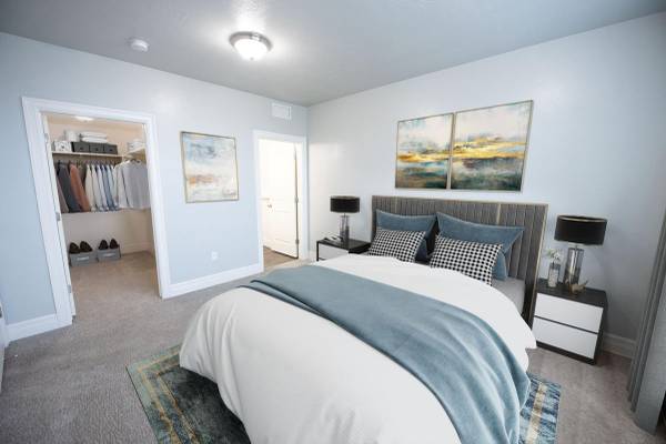 $2,099 / 3br - 1346ft2 - Microwave, Modern Doors, Garbage Disposals, Washer Dryer Hookups (Woods Cross)63670937843203122