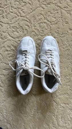 Zephz Cheer Shoes 1