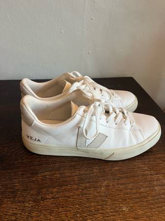 Women’s Shoes - All Size 11 - $12,345 (West Seattle)63471418577155123