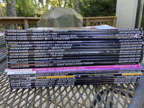Inexpensive & fun gift! Guitar Player and Guitar World Magazines 1