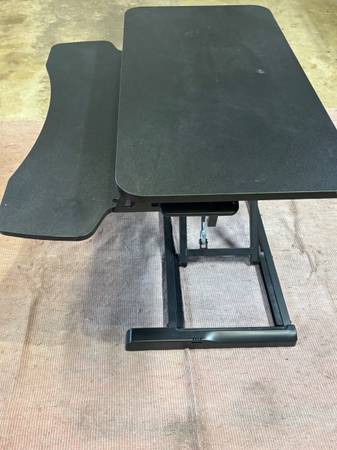 Standing desk 1