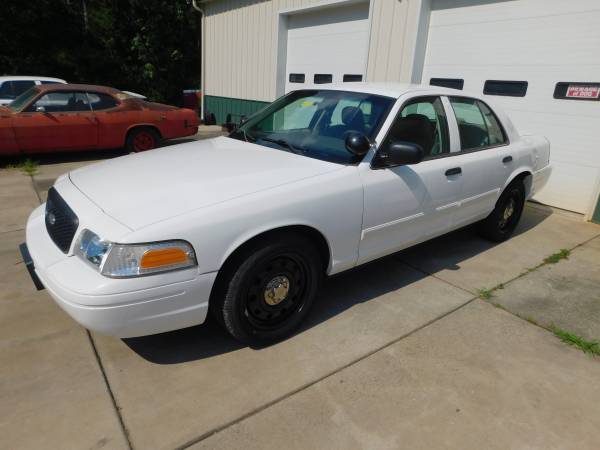 2010 Ford Crown Vic Police 88K Unmarked Car  ! *Southern Motor Co.* - $9,975 (Lancaster, SC)63613513005185121