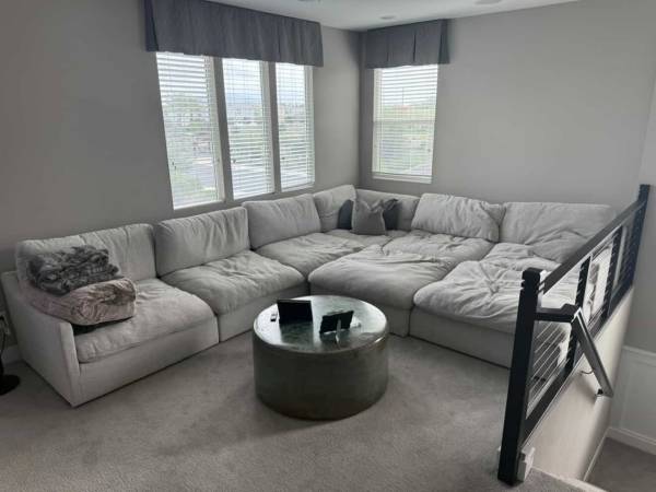 Cloud Couch / Sectional – Only 1 Year Old 1