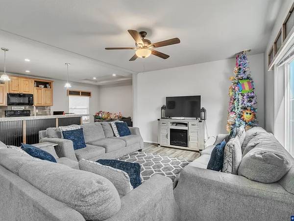 $189,900 / 4hab - 1404ft2 - Encantadora casa prefabricada de 3 habitaciones y 2 baños (Salem)63620943244931123