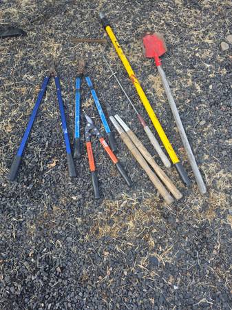 Yard Shears And Asst. 1